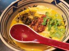 酸汤猪软骨面-和府捞面(EAC店)