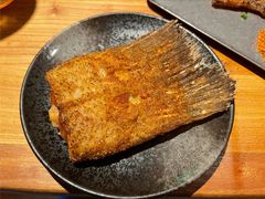酥炸鸦片鱼尾-阿里家·新疆烤肉酒場 by MIG