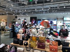 -三福时尚(摩尔城店)