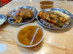 -柳州肥姨妈大骨螺蛳粉(东靖路店)