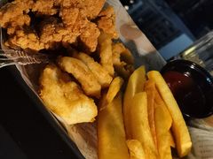 -MCGL(西安大都荟店)