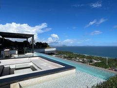 -瑰丽酒店·海吧·天际下午茶·现场DJ·天台酒吧