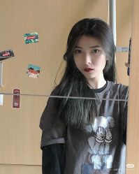 -时尚殿堂明星门店