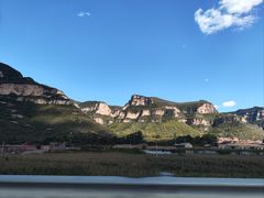 -藏山旅游风景区