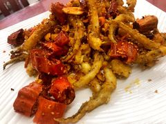 脆椒辣鱿鱼-兴国苑酒店
