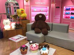-LINE FRIENDS Garosu-gil Flagship Store