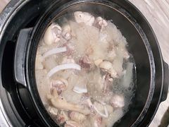-同仁四季椰子鸡(福田东园总店)