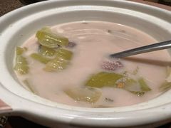 老坛酸菜煮望潮-新荣记(西溪湿地店)