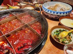 -周小明火锅(黑金冠社区店)