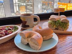 -Catch Bagel(芳草地店)