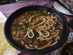 小锅米线-香巴拉云南餐厅(华莱坞店)