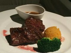 -食间牛排(湖西路店)