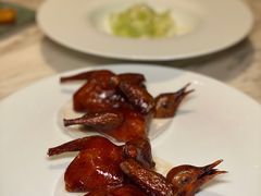 脆皮妙龄鸽-新荣记(新源南路店)