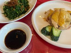 -侬佳蒸菜馆(听潮店)