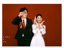 -莫兰迪婚纱摄影