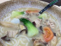 -蒙自源米线大王(普宁广场店)