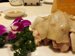 手撕盐焗鸡-广东胜利宾馆西关粤中餐厅