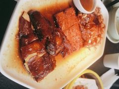 -蝴蝶里·粤菜·点心(滨江龙湖店)