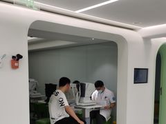 -杭州明视康眼科医院