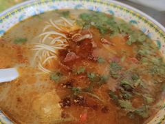 -金杨拉面王小吃面馆·牛三宝面·红烧牛肉粉