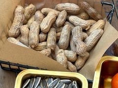 -何师烧烤Pro ·小龙虾·江湖川菜·精酿啤酒(太古里旗舰店)