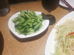 蒜泥黄瓜-渝信川菜(西单店)
