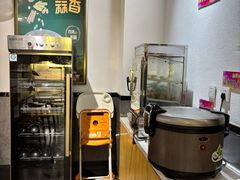 -极有家小鱼小鸡石锅煲(佳兆业店)