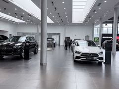 -杭州中升之星奔驰4S店(滨江店)