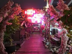 -冰冰龙虾·江湖菜·花园江景餐厅