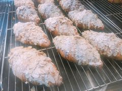 杏仁羊角-麦田工坊(月湖店)
