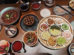 -包整·丝娃娃(一览甲秀楼风景店)