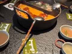 -三出山火锅(南京万象天地店)