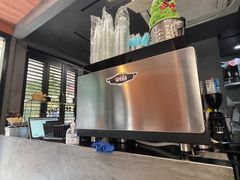 -CowCow其其·牛杂咖啡公司(六运店)