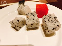 -元素自助餐厅·生蚝·海鲜·刺身(萝岗汇华希尔顿逸林酒店)