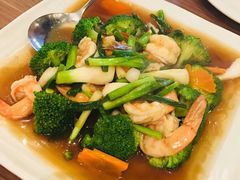 -The Dishes Seafood & Restaurant