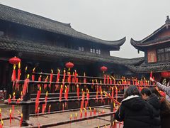 -峨眉山报国寺