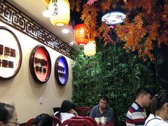 等位区-金杨拉面王小吃面馆·牛三宝面·红烧牛肉粉