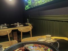 -鹿鸣山草本茶香火锅(园西路店)