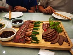 -大妈饺子馆·特色锅包肉·饺子(鼓楼店)