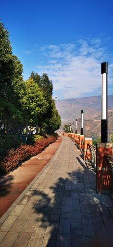 攀枝花的滨江大道,阳光康养城市,走走看