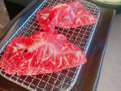 -铭牛烧肉·和牛海鲜自助(高新月牙湖店)