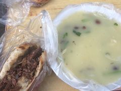 -老西关黄老太牛肉烧饼