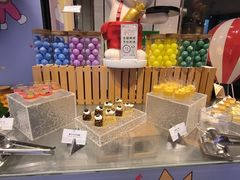 -飨食汇全日制餐厅·昆山皇冠假日酒店(九方店)