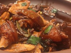 -侬佳蒸菜馆(听潮店)
