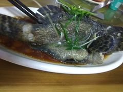 -四川小胡子海鲜(丁村万人海鲜广场店)