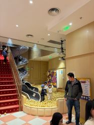 -奈尔宝·儿童乐园·亲子餐厅(前滩店)