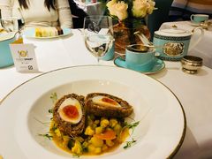 -The Diamond Jubilee Tea Salon at Fortnum & Mason