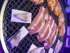 韩式首尔五花肉-柳飘飘亚洲烤肉集合店(太古里店)