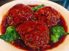 红烧狮子头-老正兴菜馆(福州路店)