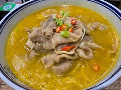 金汤金针肥牛-老刘私厨猪脚饭